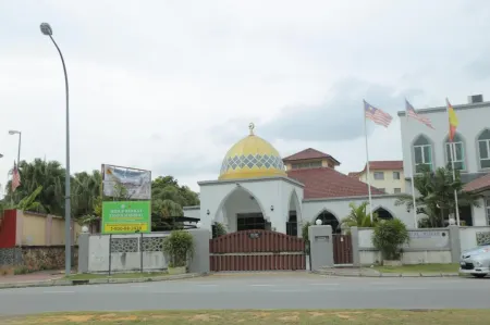 Jam Hotel Kota Warisan Sepang @ Erl Salak Tinggi, KLIA 1-2 & F1 Отели в г. Денгкил