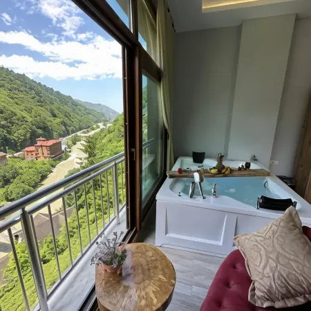 Vadidekal Suit Hotel