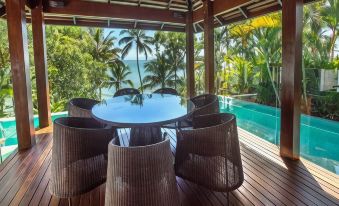 17 Wharf Street - Luxury Holiday Home