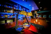 Norfolk Hotel - bar