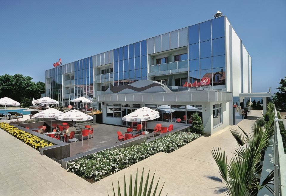 hotel overview picture
