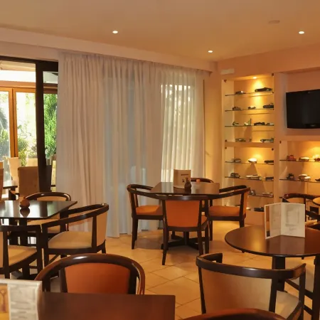 Hotel Chris