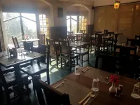 Hotel Silverine Shimla - Bữa sáng