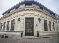 Le Magic Hôtel & Spa فنادق في Erbree