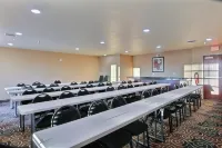 Cobblestone Hotel & Suites - Beulah - spa