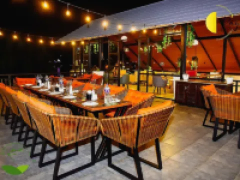 Majestic Lake Front Hotel & Suites Hotels in Kaski