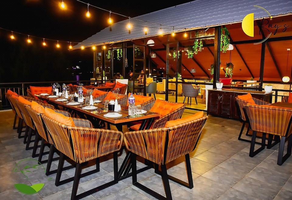 메제스틱 레이크프론트 호텔