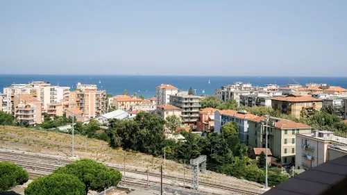 Tra le Nuvole Hotels in Albenga