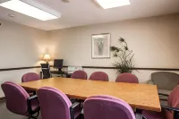 Quality Inn Elgin I-90 Hotels in West Dundee