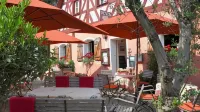 Schlosshotel Betzenstein فنادق في Ahorntal