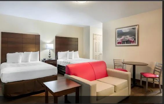 Downtown Hollywood Gardens Inn & Suites