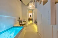 Mykonian Mews Luxury Suites