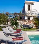 HÖTEL le Castellan Hotels in Miramas