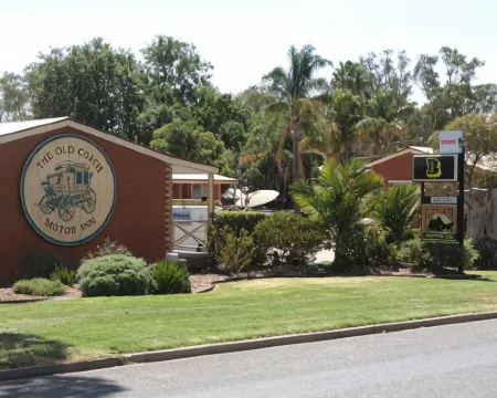 Old Coach Motor Inn Echuca Hotels in Echuca