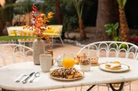 Maison Durante - breakfast