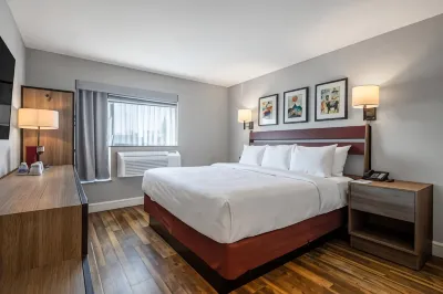 The Lodge Red Hook Hotels near Statue of Liberty