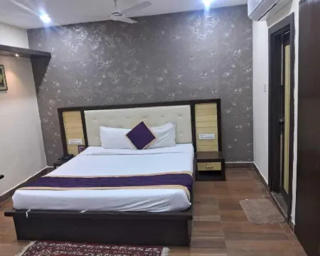 Hotel Shreya Hotels in Warangal