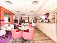 OYO-凱格沃思飯店及會議中心