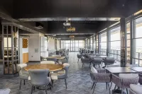 Ramada by Wyndham Tire