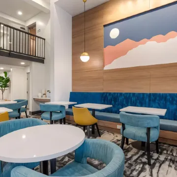 Aiden by Best Western @ Flagstaff