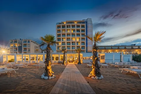 Excelsior Hotel, Spa & Lido