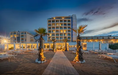Excelsior Hotel, Spa & Lido Hotel a 