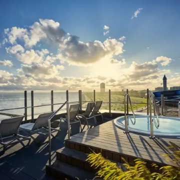 Lighthouse Hotel & Spa