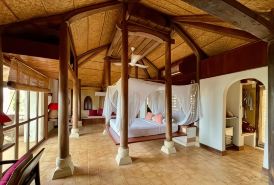 Villa Louise Hue Beach Boutique Hotel