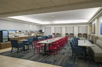 Holiday Inn Express HERSHEY (HARRISBURG AREA) by IHG Hotels in Derry Township