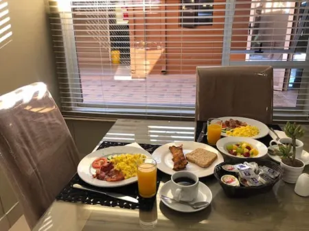 City Lodge Etosha Отели в г. Omuthiya