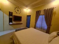 Berkah Khasanah - Syariah Homestay 시카칵 호텔