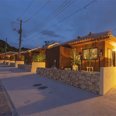 Rereso Okinawa Churaumi - Vuoristonäköala