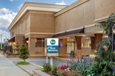 Best Western Mill River Manor