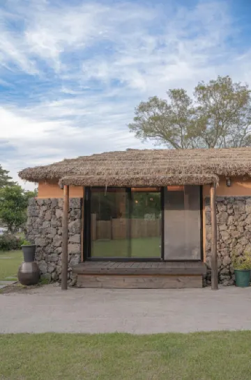 Aewol Jokutti ARTE MUSEUM 濟州附近的飯店