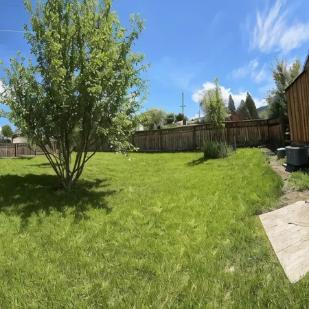 Cozy 2-bedroom 2-Bath home with WiFi, AC Close to Main Street/Lava Hot Pools