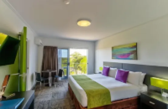 โรงแรมแมคเคย์ โอเชียนไซด์ เซ็นทรัล