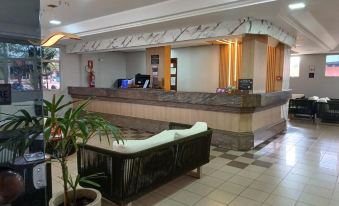 Hotel Victoria Plaza - Housity