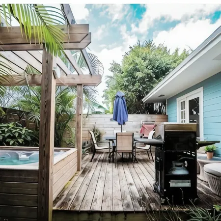 Tranquility Bungalow by the Beach w/Pool & Hot Tub