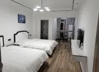 August Hotel
