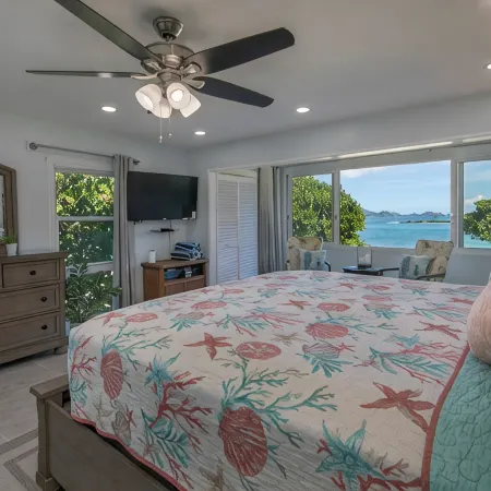 Wow! 3 Br! Remodeled Waterfront Unit, Sapphire Beach, Ocean View, Private Patio