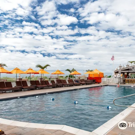 Ocean Club Hotel
