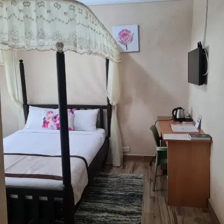 Blissful Lily Lodge