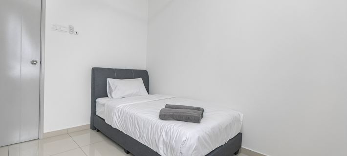 Newly Renovated 3Bedroom Vacation Home 6-8pax Hotels in Bayan Lepas