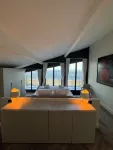 Exceptionnelle Villa en Front de Mer, Accès Privé Plage, Piscine