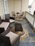 Lovely 2 Bedroom condo with marina view and pool