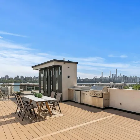 Hudson Views
