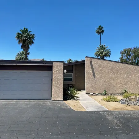 Private Desert Oasis 2BR/2BA Gated Retreat with Mnt Views, Pool & Pickleball