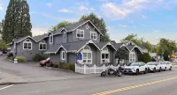 The Maritime Inn