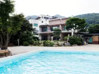 Ganghwa Marina Hotel berhampiran Pantai Dongmak