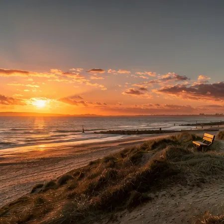 Comfy Seaside Studio Apt w/ Free Gym & Wi-Fi